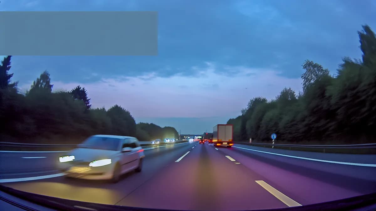 Autobahn Abstandsblitzer Messstelle Abstandsblitzer A1 bei Ascheberg, km 302.450 (Fahrtrichtung Bremen) auf der A1