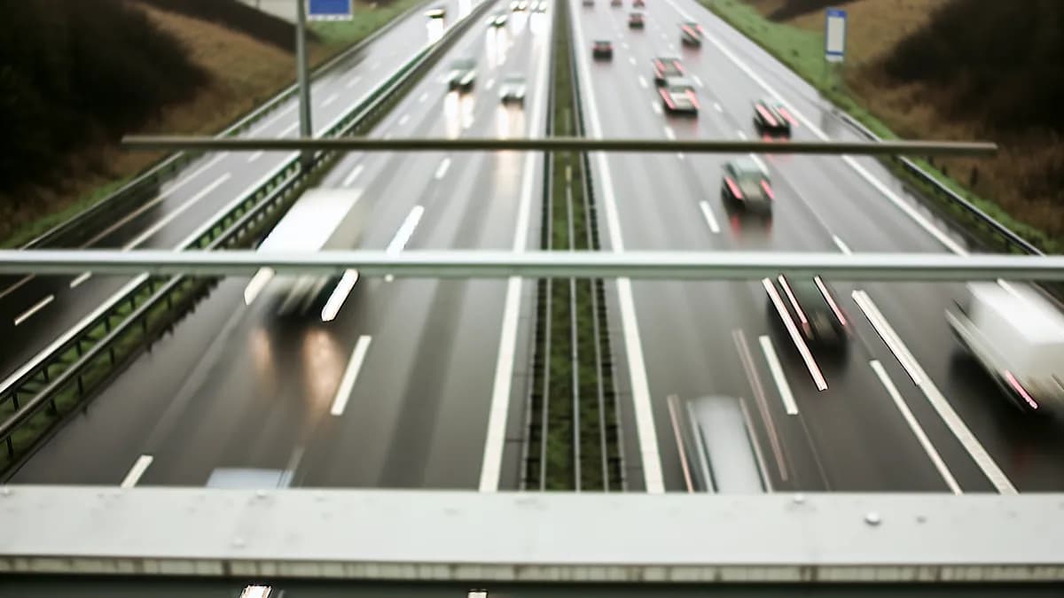 Autobahn Abstandsblitzer Messstelle Abstandsblitzer A3 Erlangen, Ri. Passau (Abschnitt 700, km 1.485) auf der A3