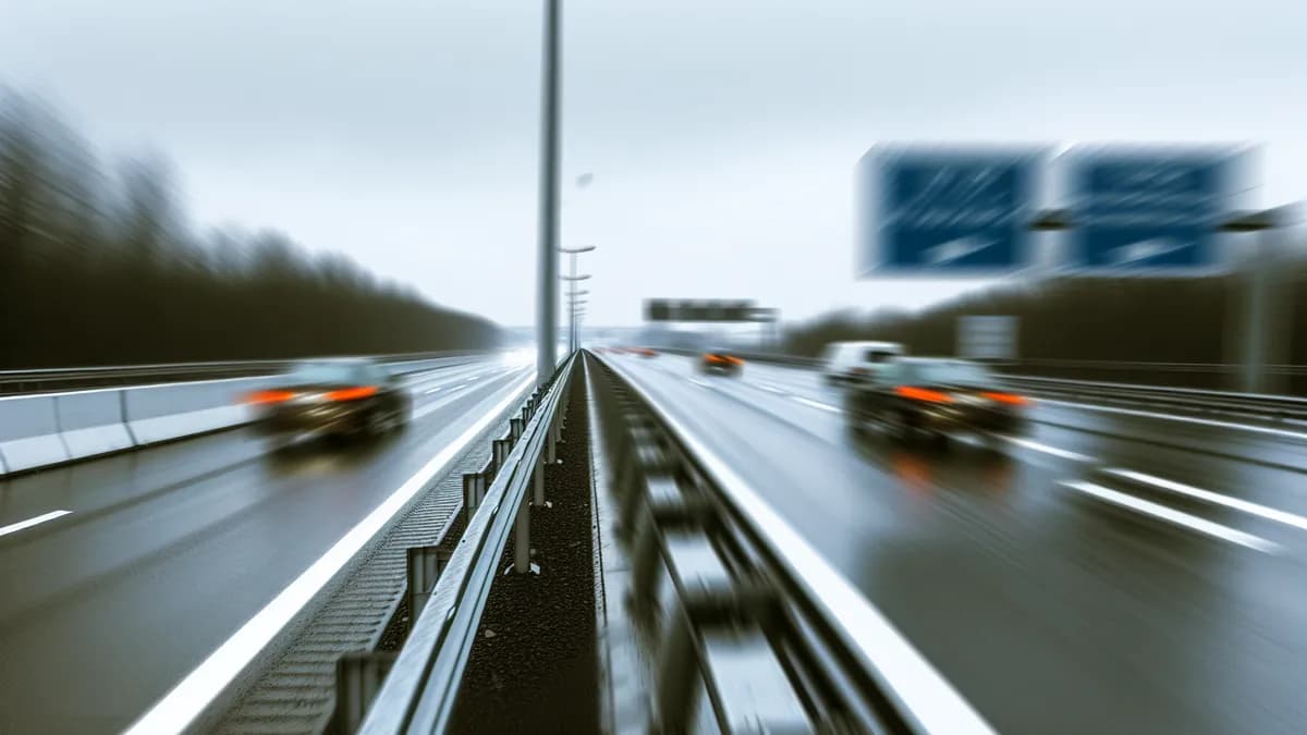 Autobahn Abstandsblitzer Messstelle Abstandsblitzer A61 Alzey auf der A61, Fahrtrichtung Ludwigshafen / Speyer