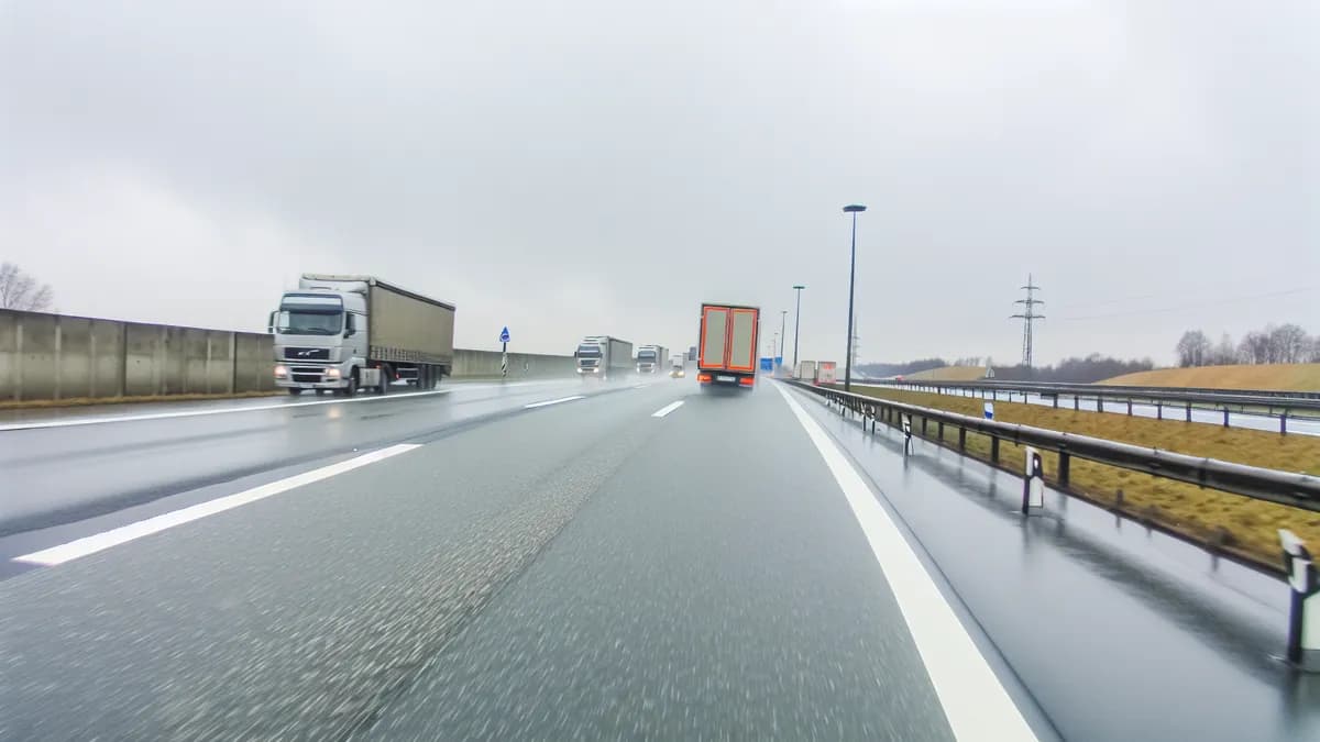 Autobahn Abstandsblitzer Messstelle Abstandsblitzer A3 Windorf, FR Passau, km 3.050 auf der A3